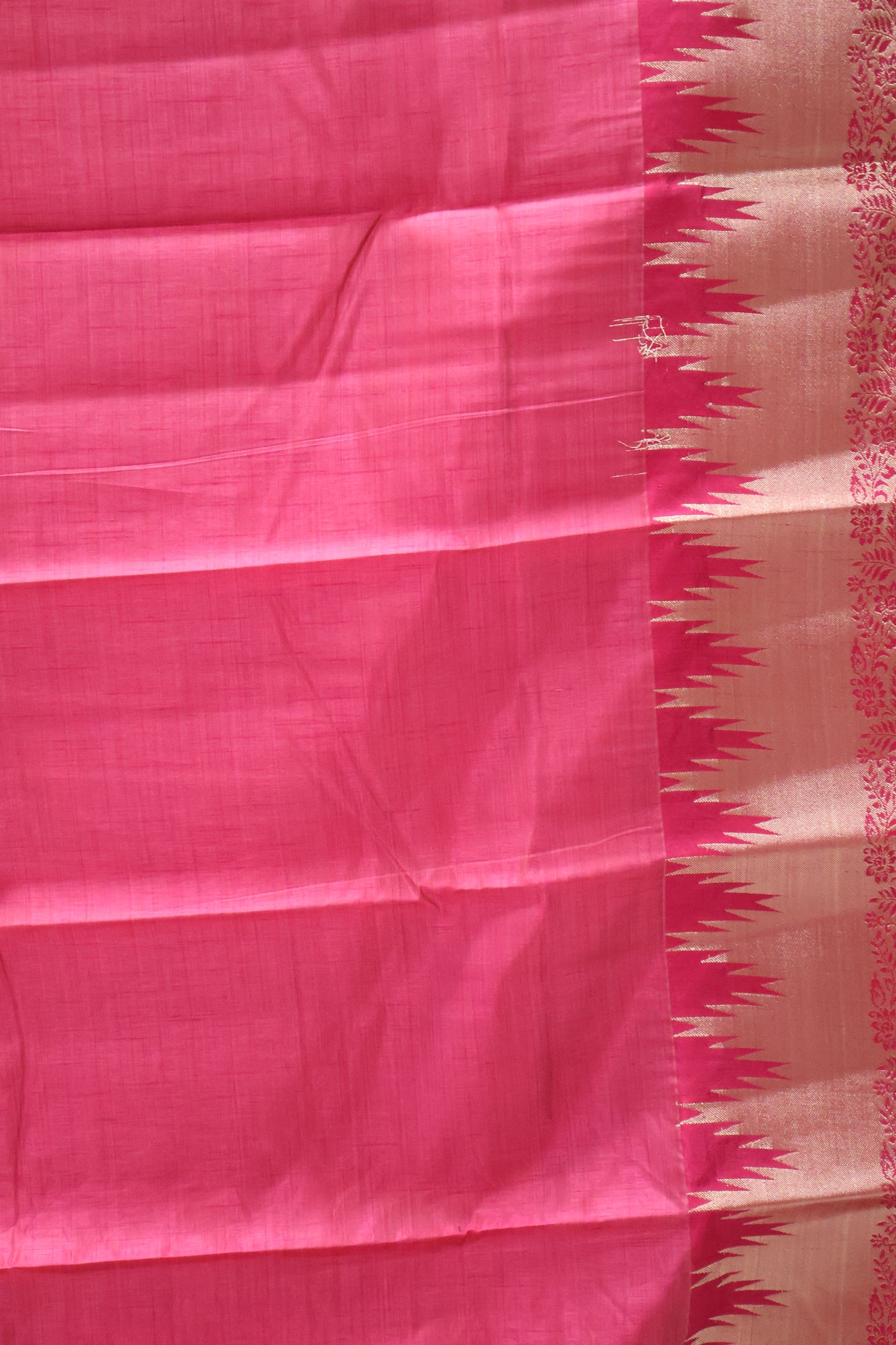 Semi Tussar Saree - Magenta Temp Flower