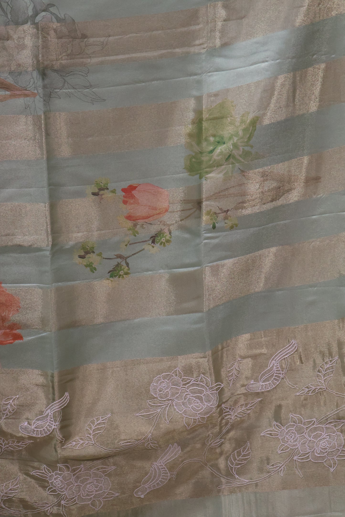 Tissue Linen Saree-Green Flower With Sparrow Embryoid