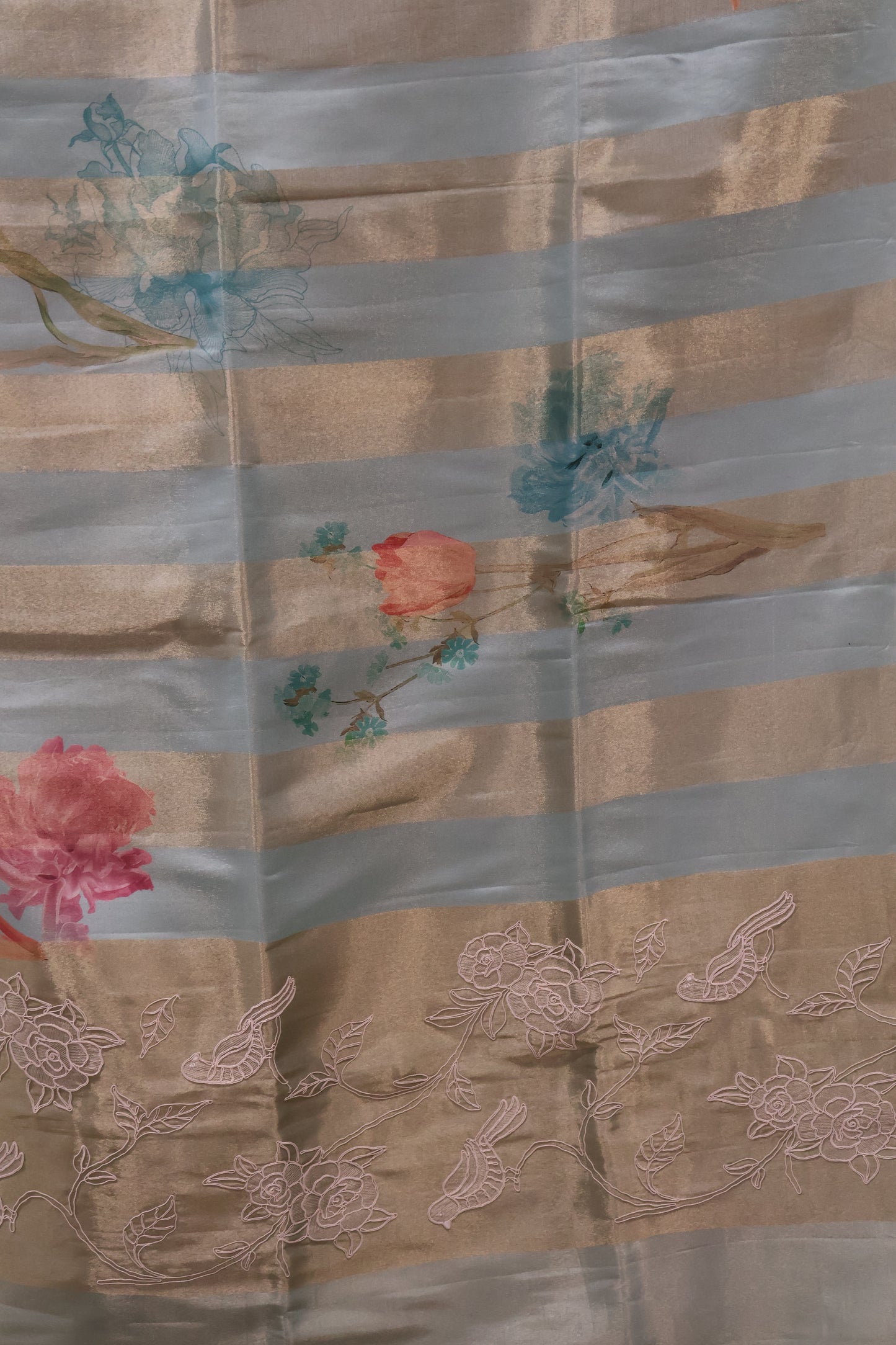 Tissue Linen Saree-Sea Green Flower With Sparrow Embryoid