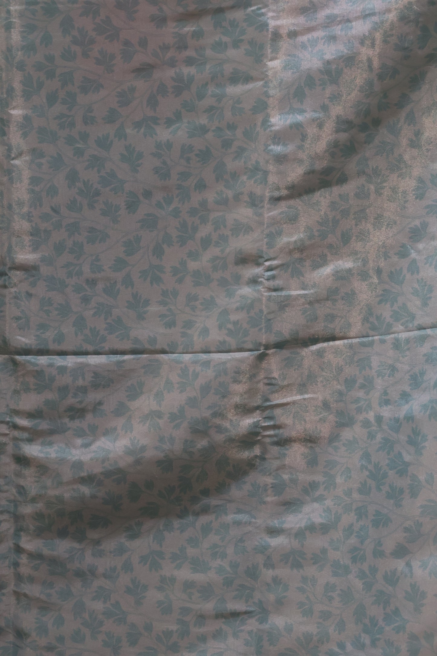 Tissue Linen Saree-Sea Green Flower With Sparrow Embryoid