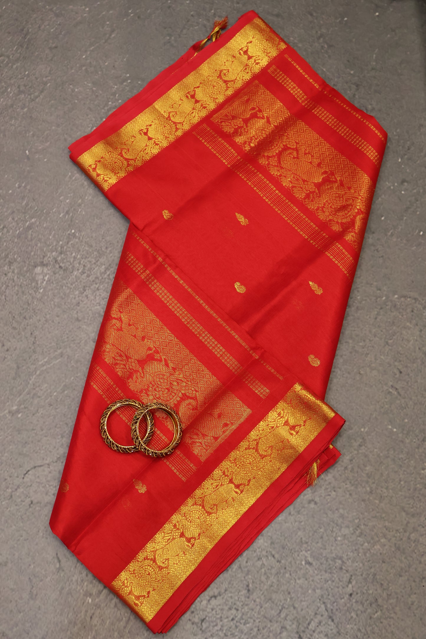 Pure Silk Cotton Saree-Manga Border-Red
