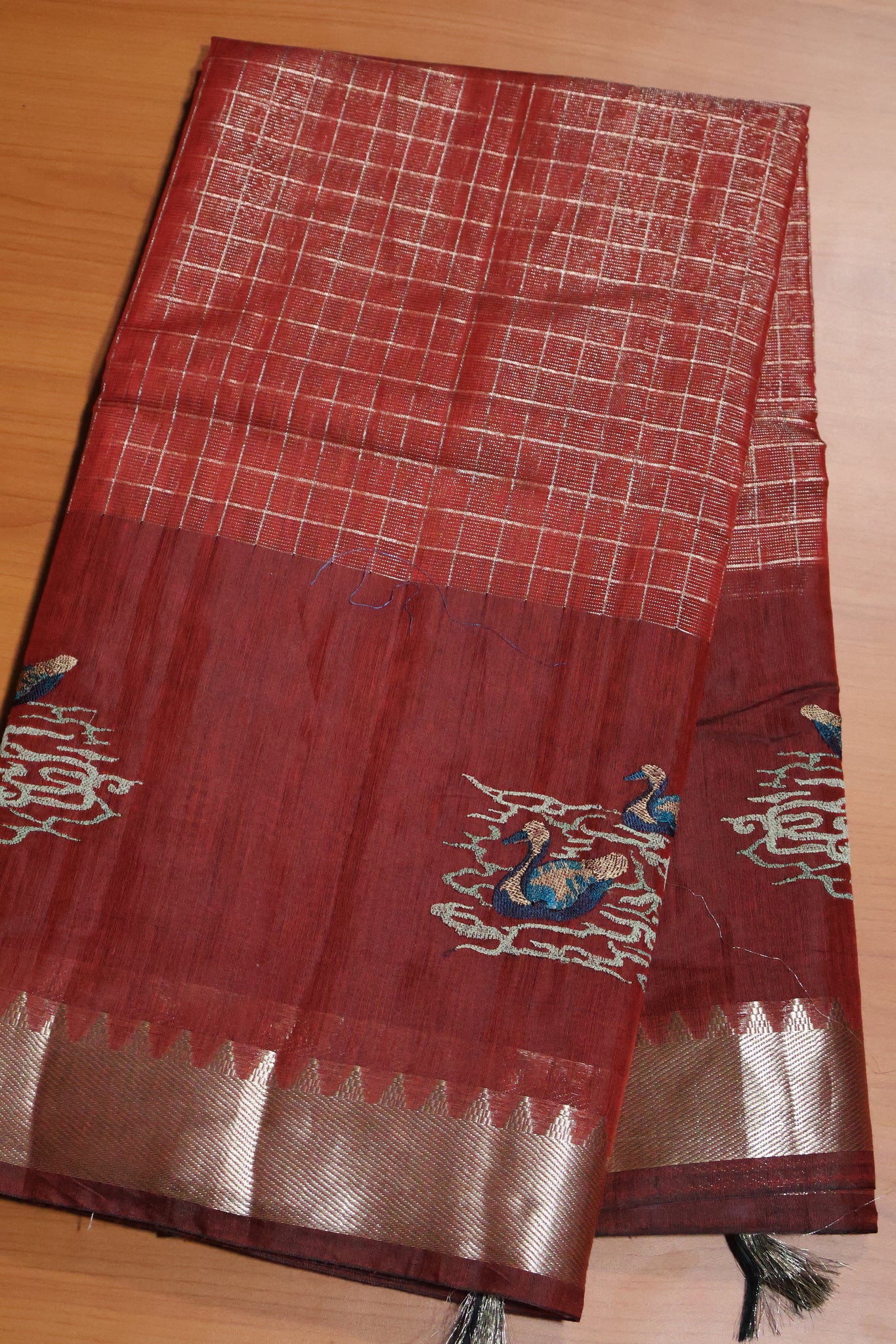 Mangal Giri Silk Saree-Maroon Swan Print