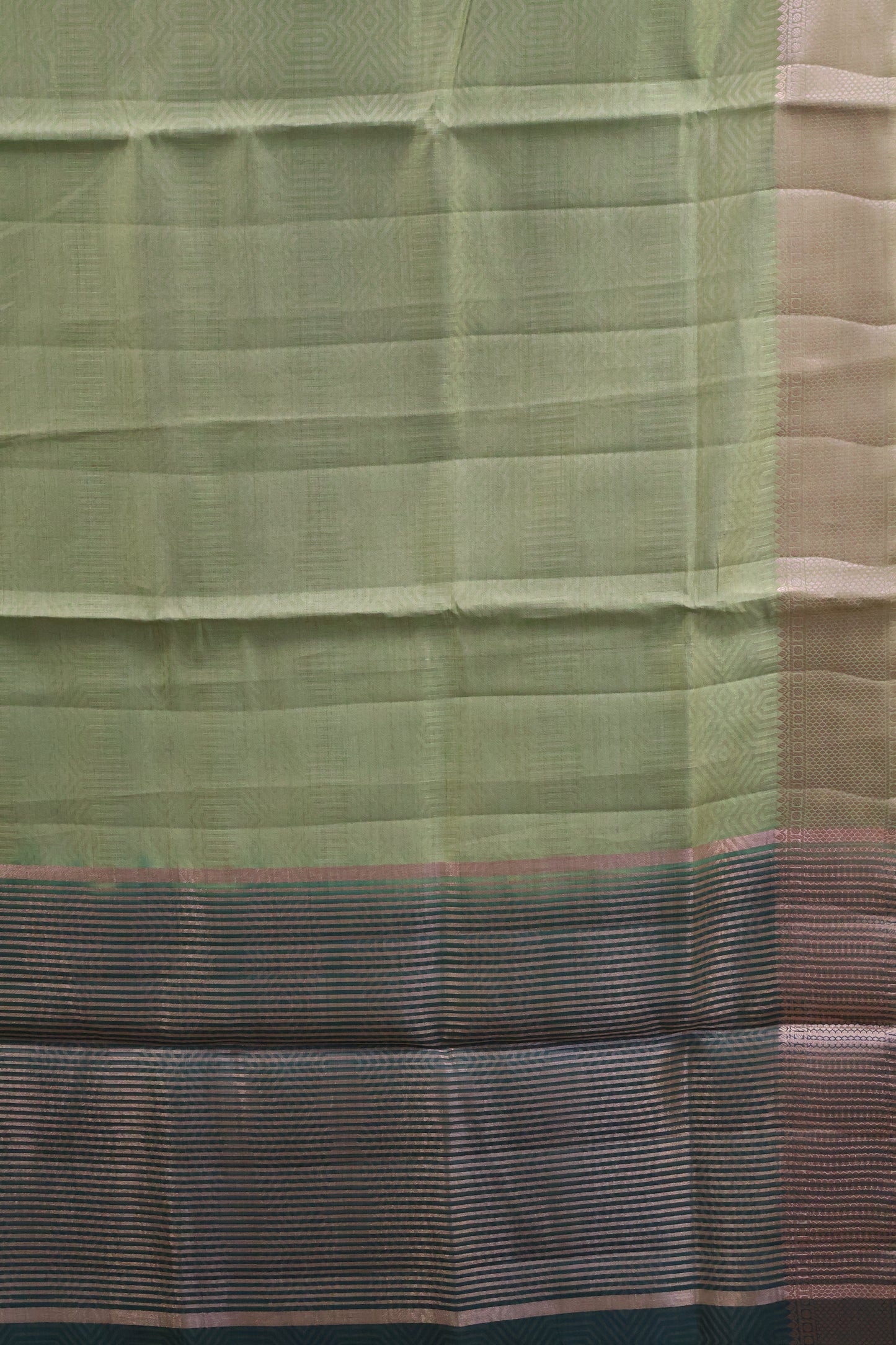 Semi Tussar Saree-Green Muted Body Print