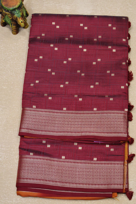 Semi Tussar Saree-Maroon Dual Square Pattern