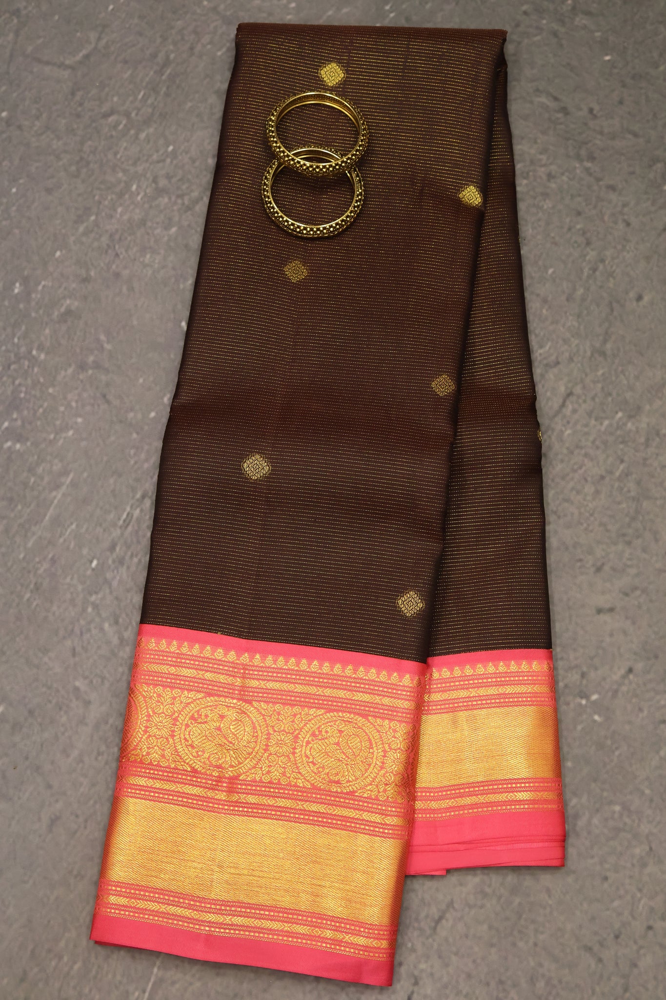 Pure Kanchipuram Silk Saree - Brown Vairaoosi