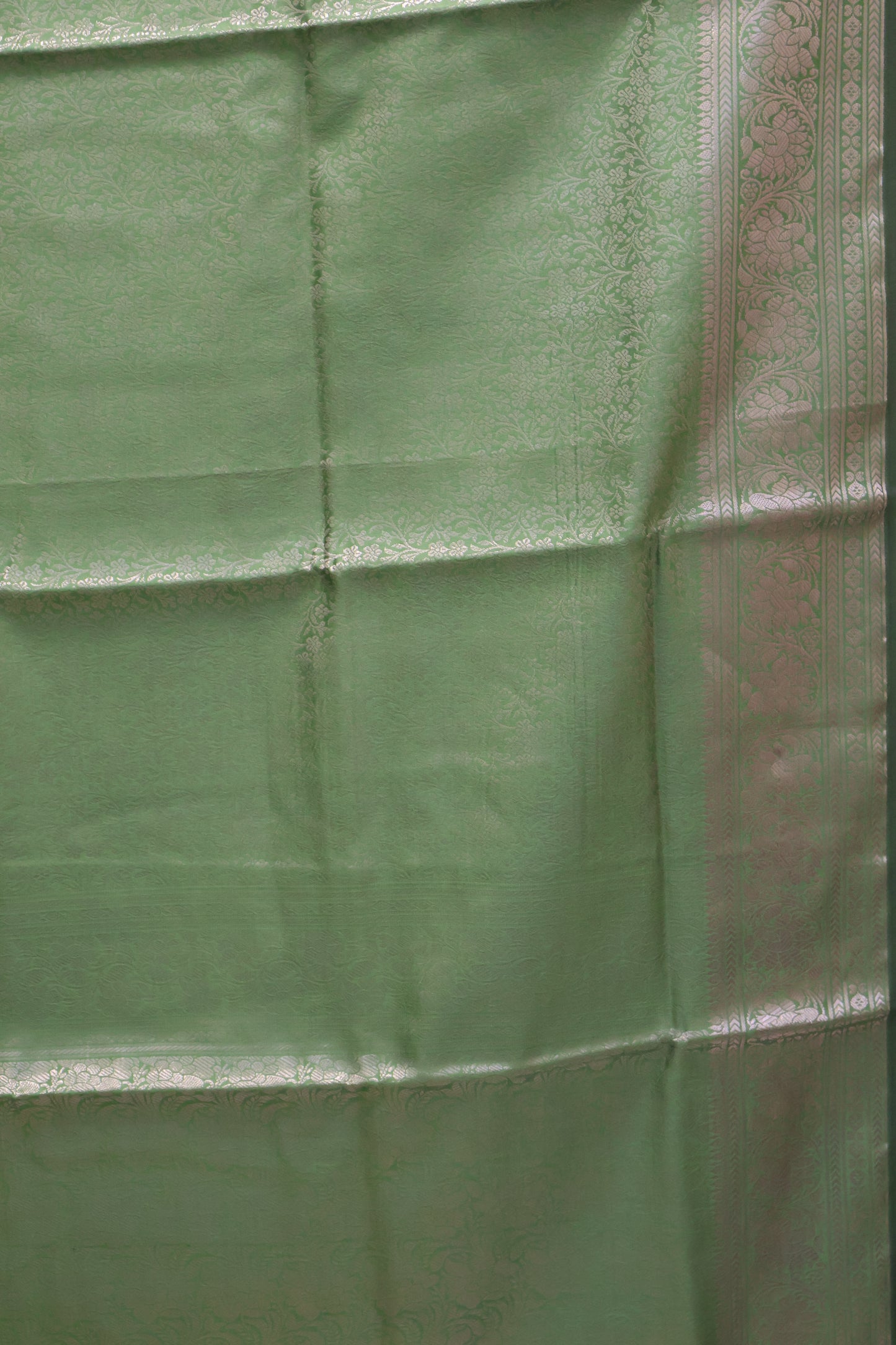 Banarasi Crepe Saree-Brocade Parrot Green