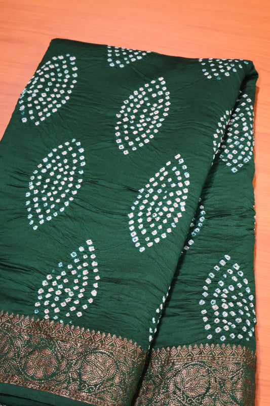 Pure Banarasi Saree Crushed -Dark Green Oval Pattern