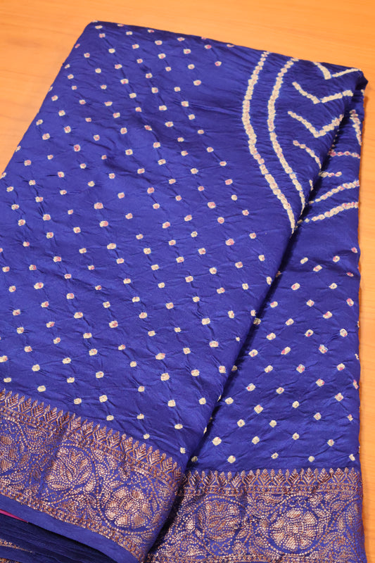 Pure Banarasi Saree Crushed -Blue Oval Pattern