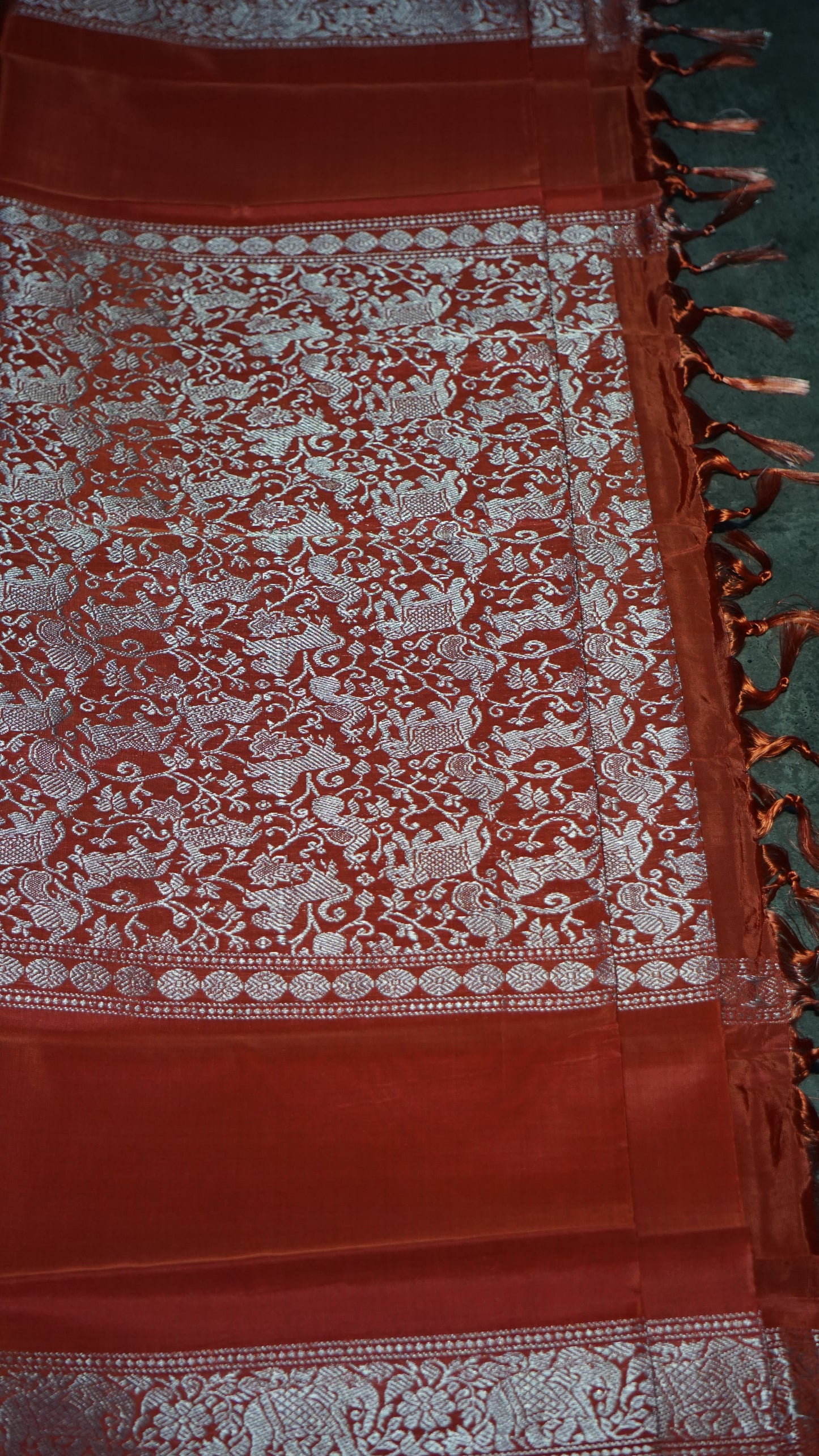 Vazhai Naaru Pattu Saree Vanasingaram Light Red