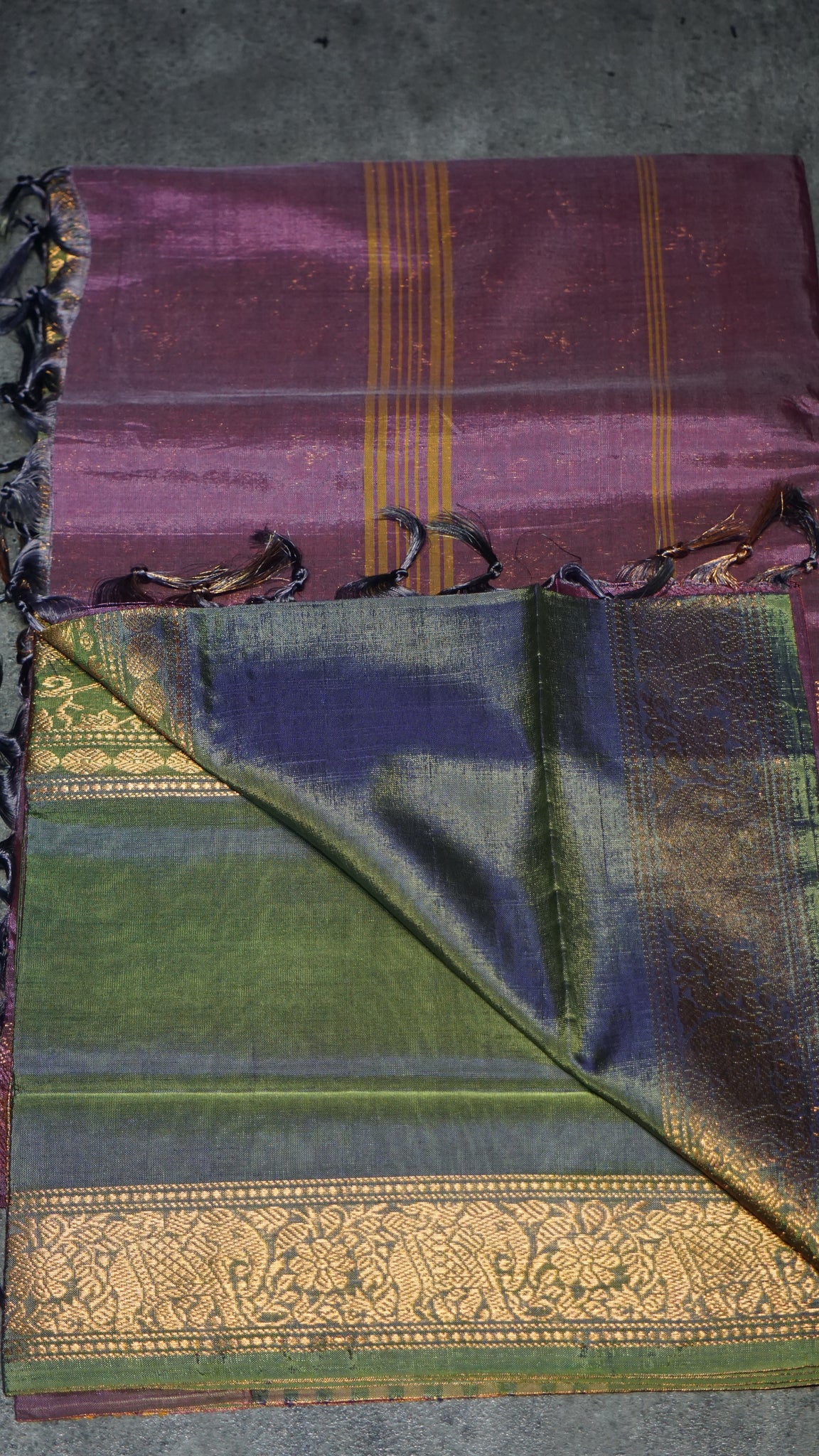 Vazhai Naaru Pattu Saree Vanasingaram Purple - Green