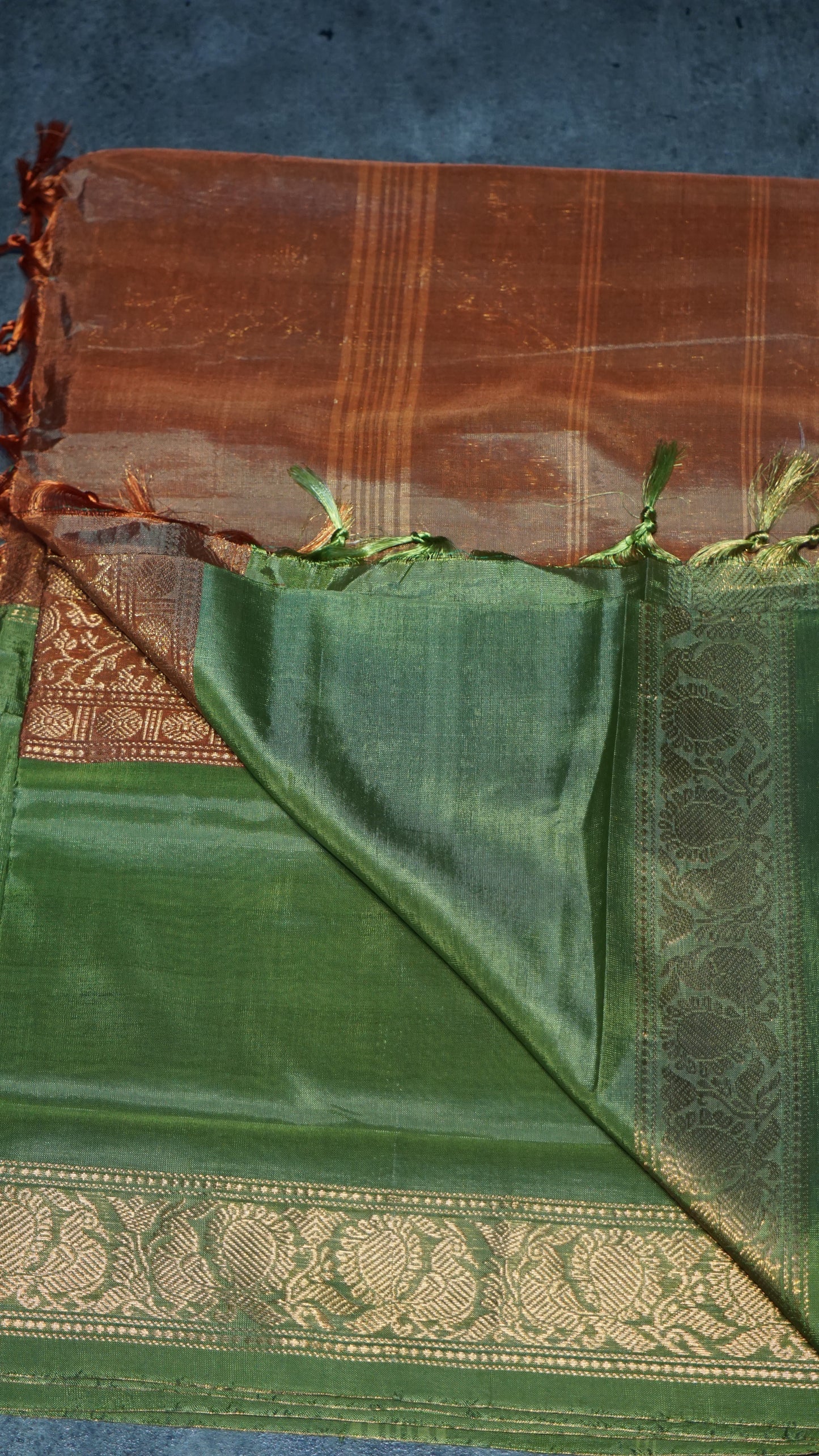 Vazhai Naaru Pattu Saree Vanasingaram Green - Orange