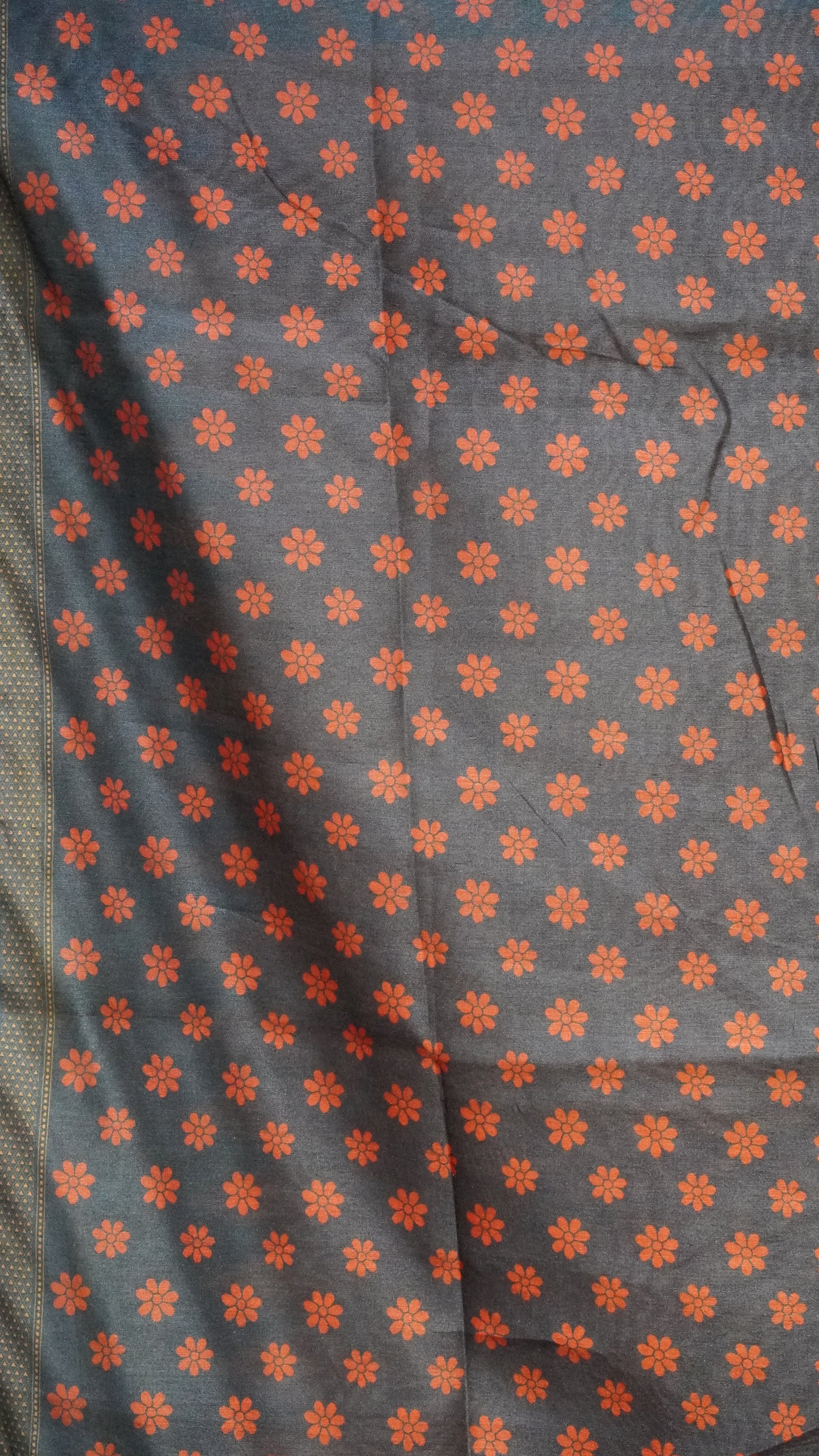 Gicha Tussar Saree Red - Navy Blue