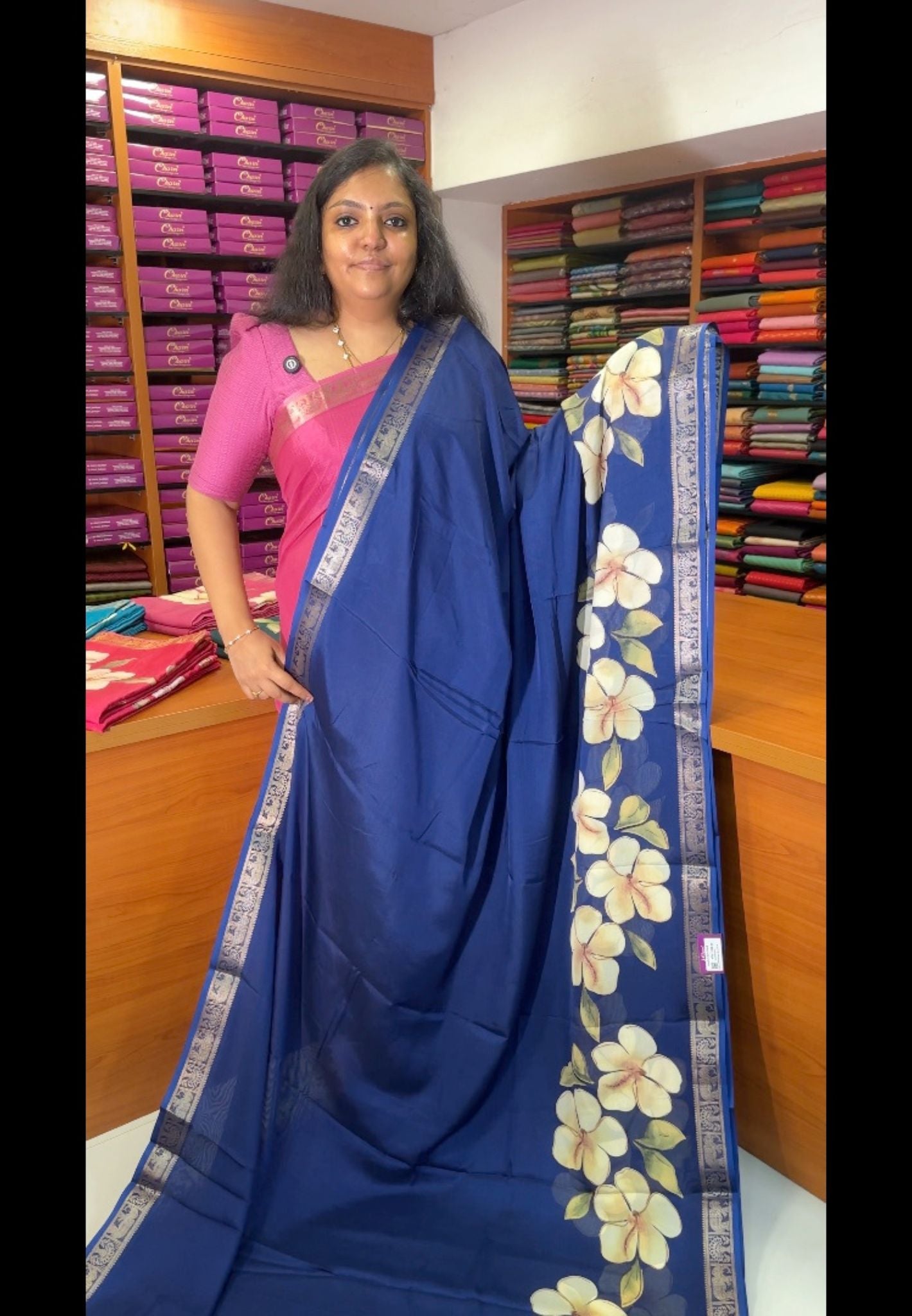 Art Mangalgiri Silk Saree-Navy Blue with Floral Print