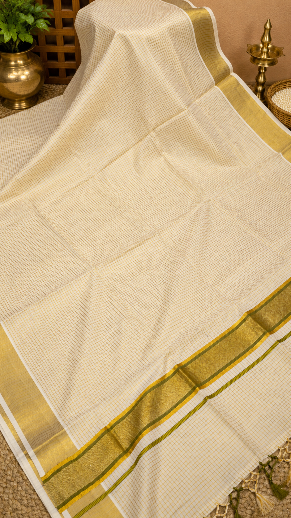 Cotton Saree – Off White with Micro Checks and Green Kasavu Border