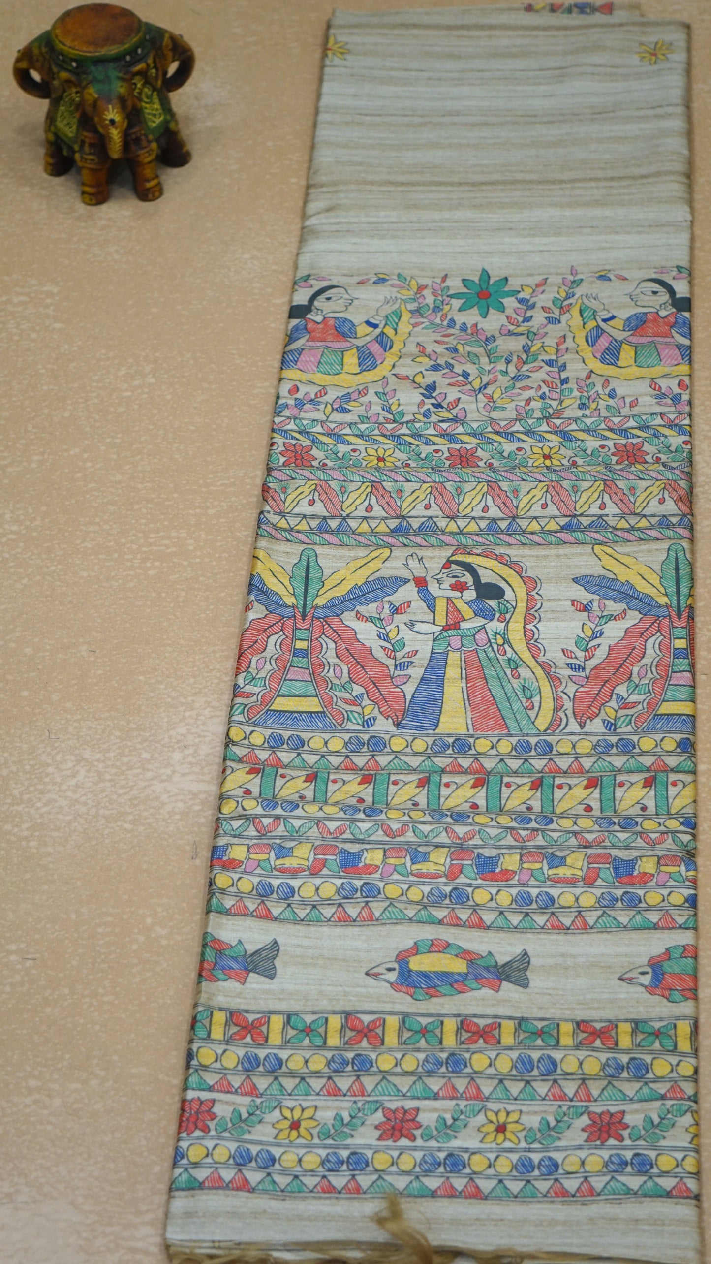 Gicha Tussar Saree - Half White