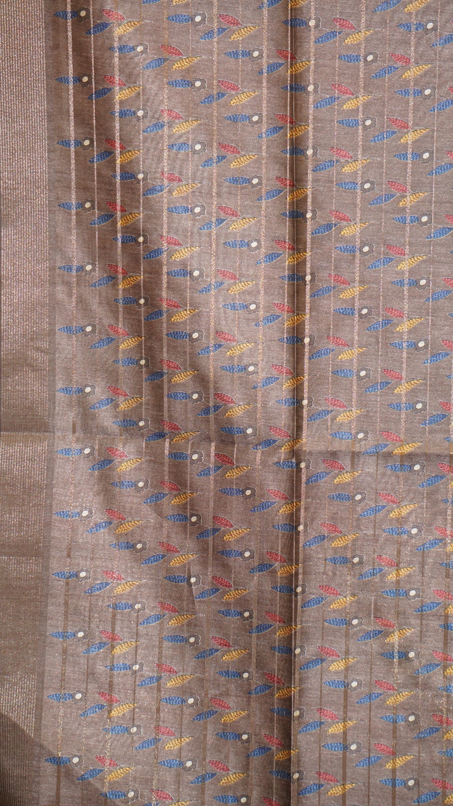 Semi Tussar Saree With Deer Border - Metallic Grey