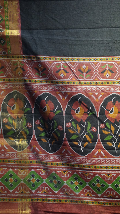 Semi Pattola Saree Solid - Black
