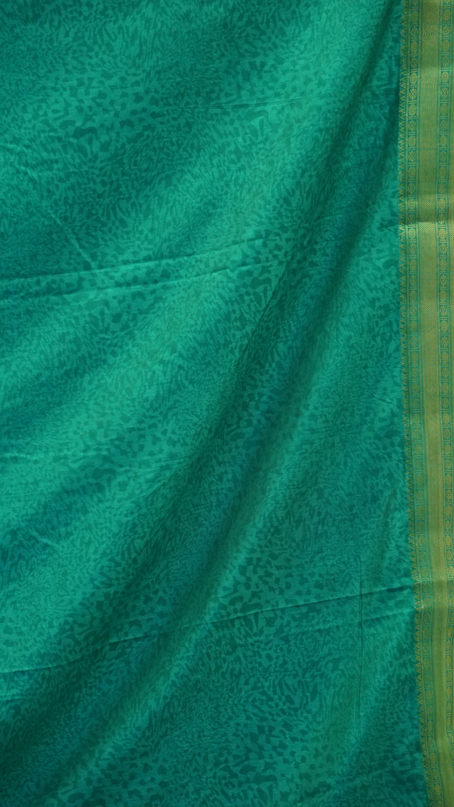Semi Pattola With Temple Border - Green