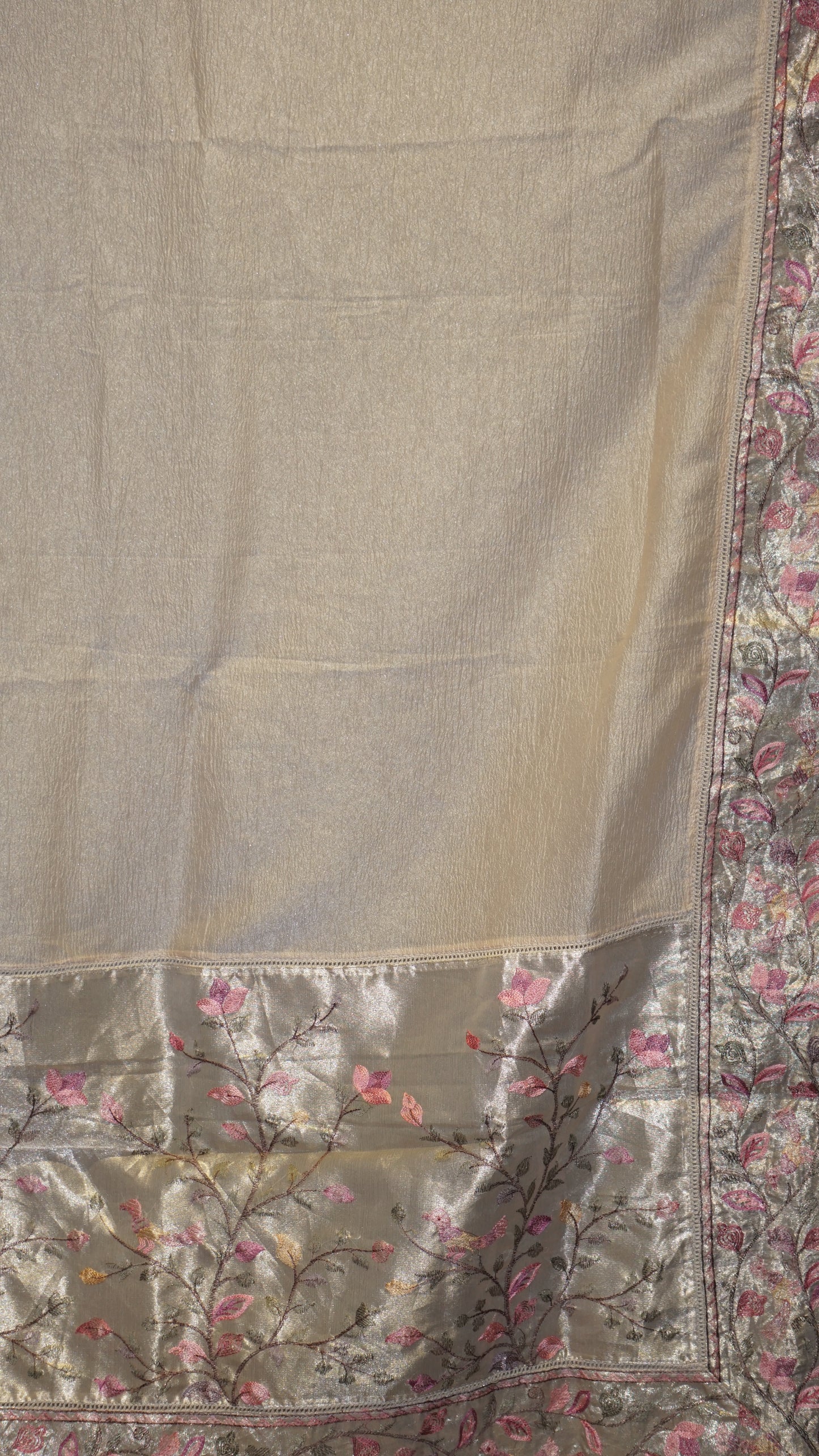 Semi Tussar Saree Crushed With Tissue Border Cream